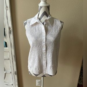 Dress Barn - White Sleeveless Top - Size: Small